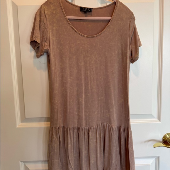 POL Dresses & Skirts - POL Tan Short Sleeve Tunic or Mini Dress